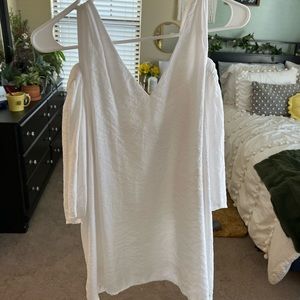White off the shoulder nice dress shirt large